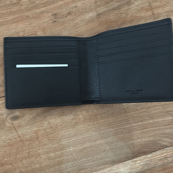 Coach Black Leather Men Wallet
NWOT - Picture 4 of 10